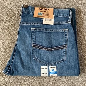 Brand new men’s Ariat Legacy relaxed boot cut jeans 38x34